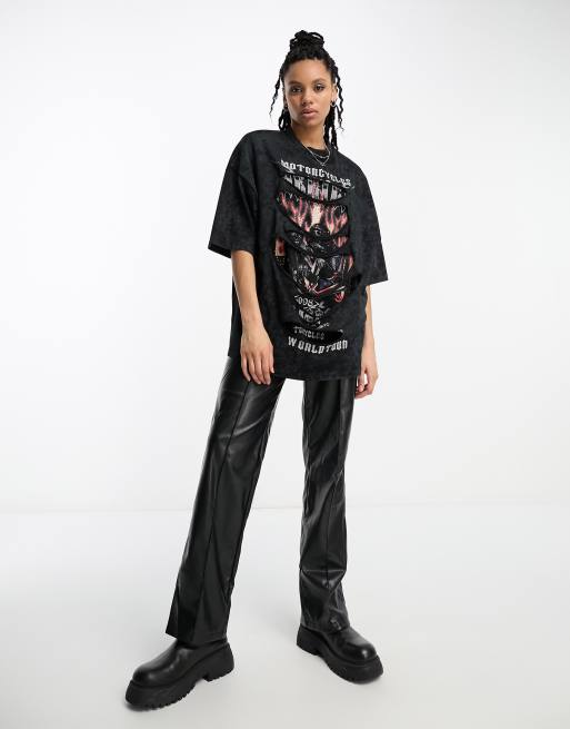 ASOS DESIGN - T-shirt oversize nera con grafica rock effetto intaglio con applicazioni a caldo