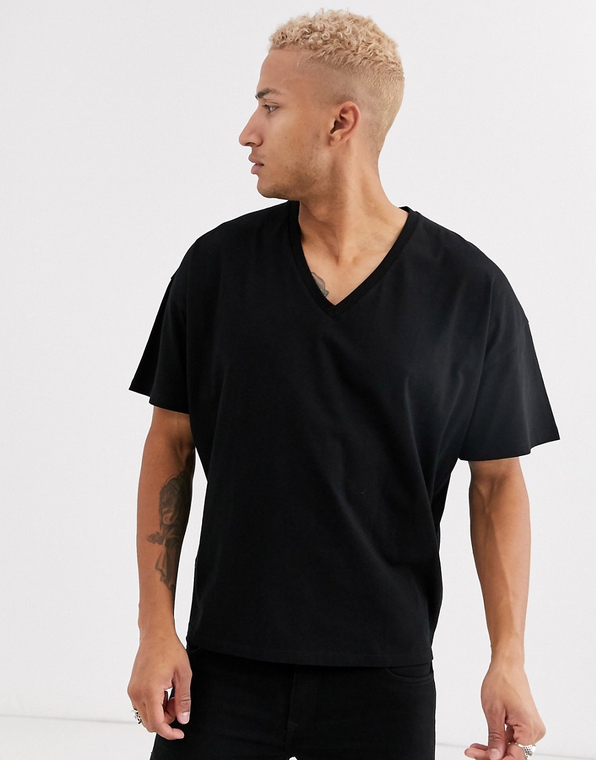 ASOS DESIGN - T-shirt oversize nera con scollo profondo a V-Nero