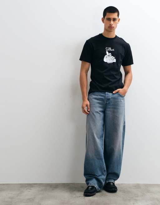 ASOS DESIGN t-shirt oversize nera con stampa Halloween dei Simpson, 4 di 5