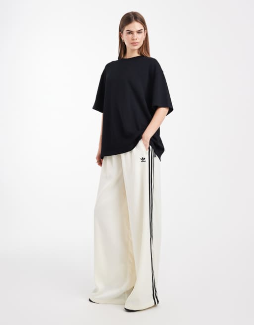 ASOS DESIGN - T-shirt oversize nera in tessuto cupro morbido al tatto, 2 di 4