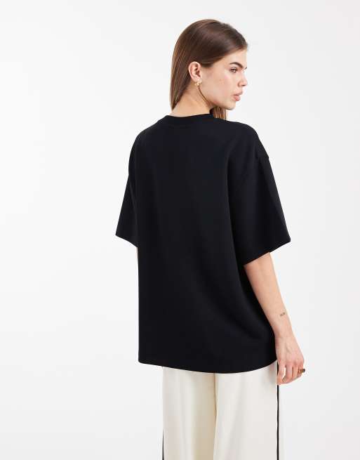 ASOS DESIGN - T-shirt oversize nera in tessuto cupro morbido al tatto, 3 di 4