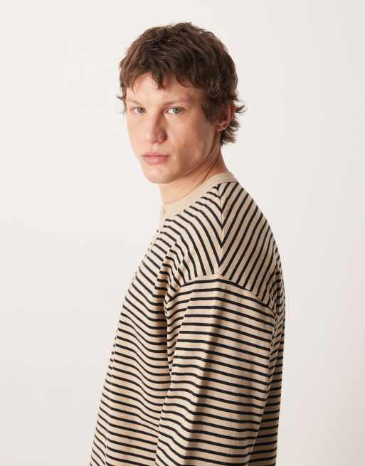 ASOS DESIGN - T-shirt oversize pesante squadrata a maniche lunghe con collo serafino nera e beige a righe, 4 di 5