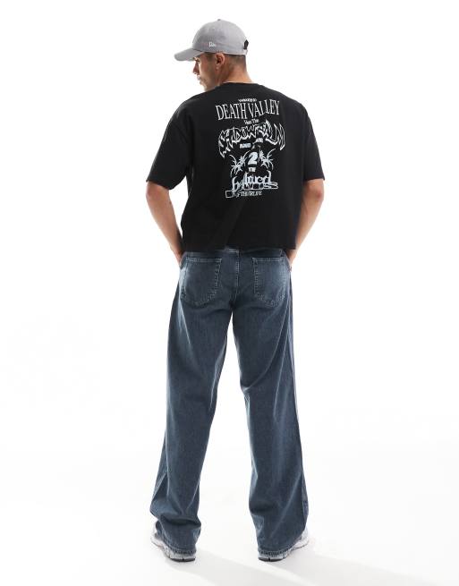 ASOS DESIGN - T-shirt oversize squadrata a maniche corte nera con grafica "Halloween" sul retro, 2 di 4
