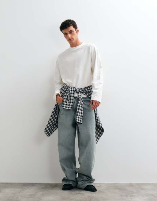 ASOS DESIGN T-shirt oversize squadrata a maniche lunghe in crema testurizzata, 3 di 5