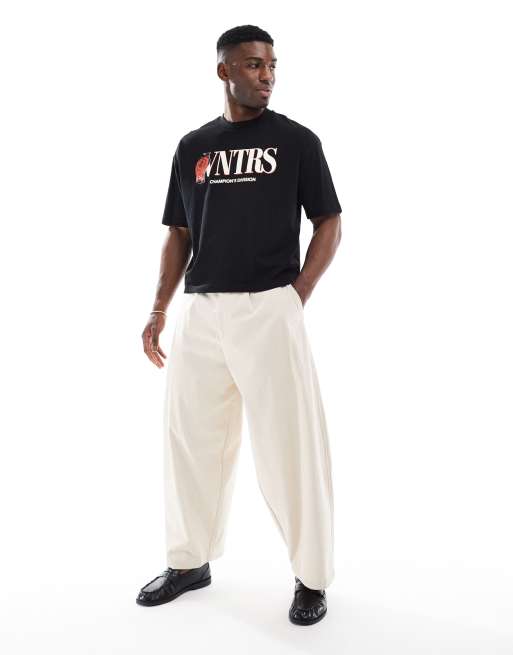 ASOS DESIGN - T-shirt oversize squadrata nera con grafica sportiva sul davanti, 2 di 4