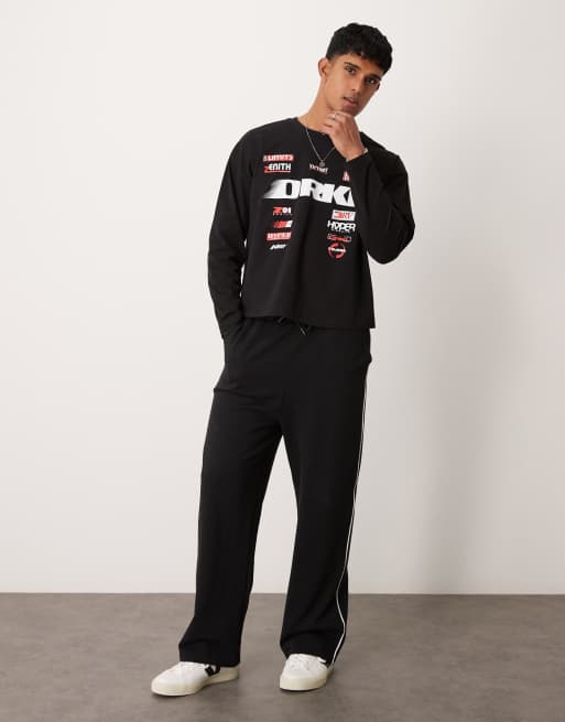 ASOS DESIGN - T-shirt oversize squadrata nera con grafica stile racing sul retro, 4 di 4