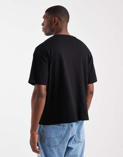 ASOS DESIGN - T-shirt oversize squadrata nera con stampa grafica di francobollo con fiore, 3 di 5