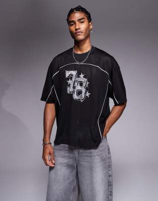 ASOS DESIGN - T-shirt oversize squadrata nero airtex con profili a contrasto e grafica di numero - view 1