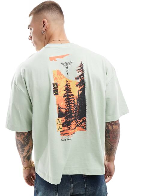 ASOS DESIGN - T-shirt oversize squadrata verde con stampa di montagna sul retro