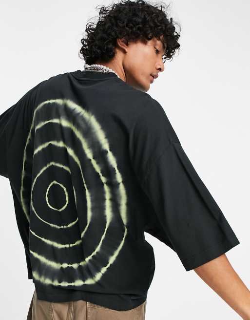 ASOS DESIGN – T-shirt oversize w czarne koła z efektem tie-dye i napisem, 4 z 4