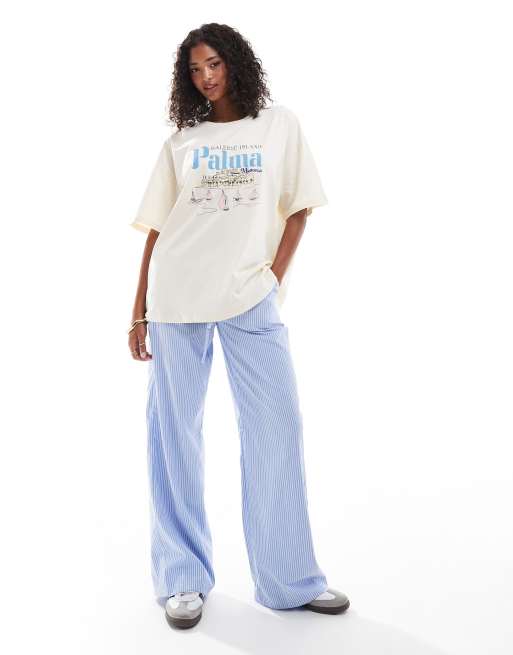 ASOS DESIGN – T-shirt oversize w kolorze ecru z grafiką z klubem żeglarskim
