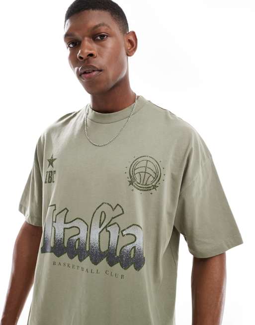 ASOS DESIGN – T-shirt oversize w kolorze jasnego khaki z nadrukiem z nazwą miasta z przodu