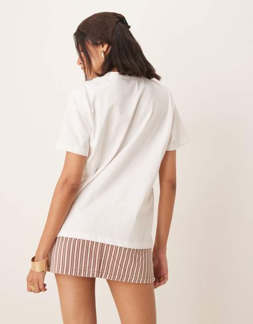 ASOS DESIGN - T-shirt regular fit color panna con stampa di ciliegie, 2 di 4