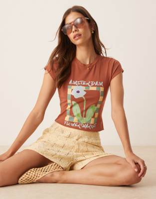 T-shirt rétréci avec imprimé fleuri et mosaïque - Rouille-Orange XS