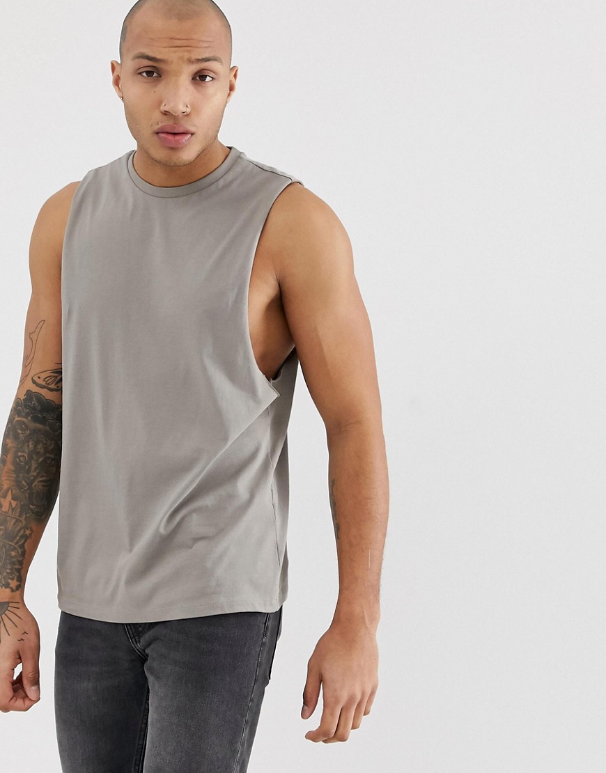 ASOS DESIGN - T-shirt senza maniche comoda in cotone biologico beige con giromanica ampio