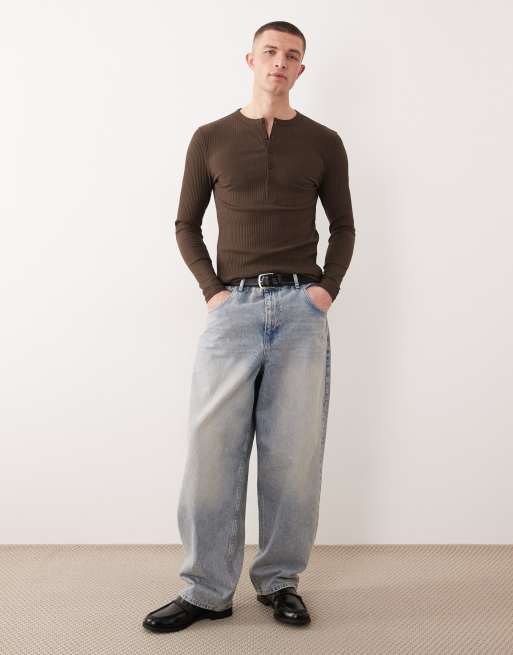 ASOS DESIGN - T-shirt serafino a maniche lunghe attillata pesante marrone scuro a coste eleganti, 3 di 5