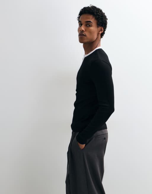 ASOS DESIGN t-shirt serafino attillata a maniche lunghe con collo a contrasto in costina nera, 3 di 10