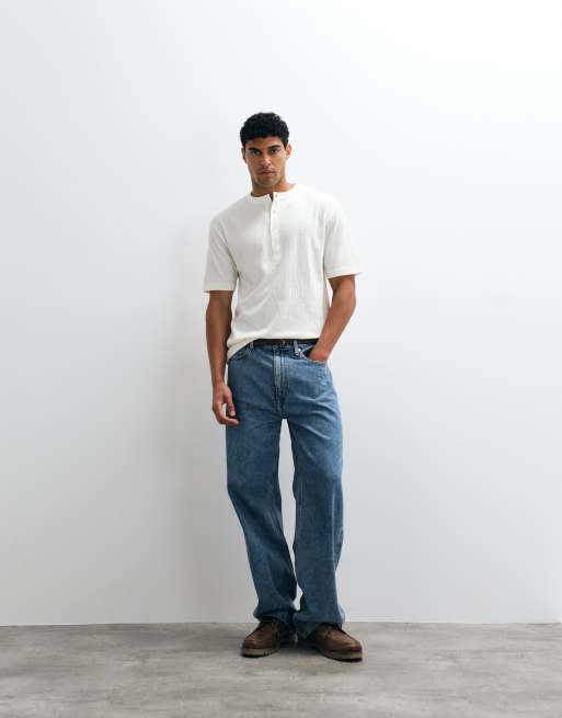 ASOS DESIGN - T-shirt serafino comoda in tessuto testurizzato color crema, 3 di 5