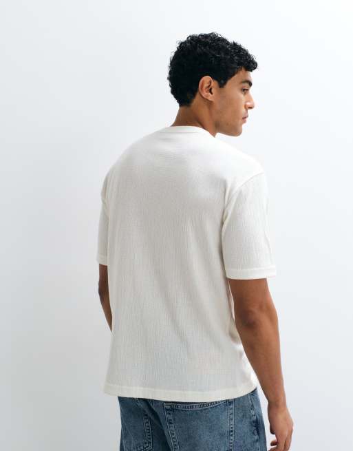 ASOS DESIGN - T-shirt serafino comoda in tessuto testurizzato color crema, 4 di 5