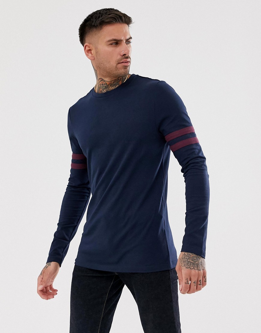 ASOS DESIGN - T-shirt skinny blu navy in tessuto organico con maniche lunghe elasticizzate con righe contrasto