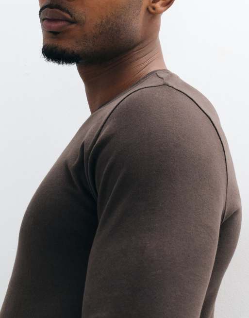 ASOS DESIGN t-shirt slim manches longues à toucher doux marron, 4 de 8
