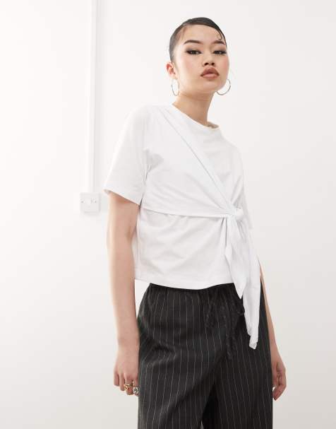 ASOS DESIGN - T-shirt squadrata bianca allacciata sul davanti - view 1