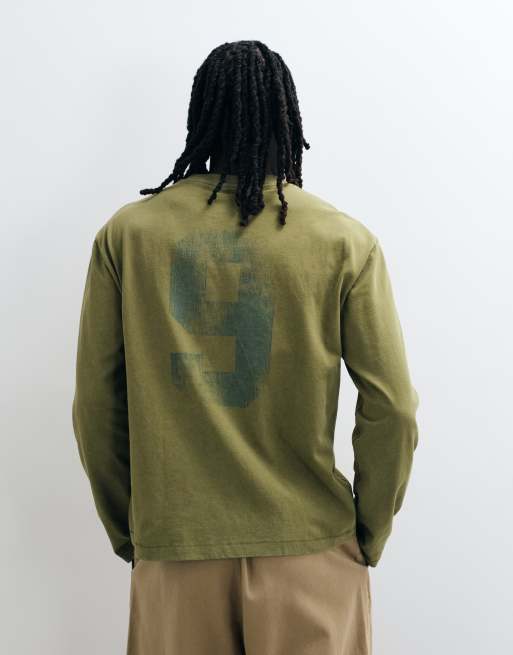 ASOS DESIGN T-shirt squadrata comoda a maniche lunghe con grafica numerica in verde slavato, 2 di 5
