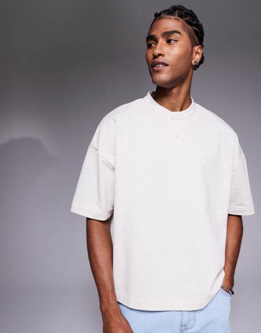 ASOS DESIGN - T-shirt squadrata oversize color panna con collo serafino