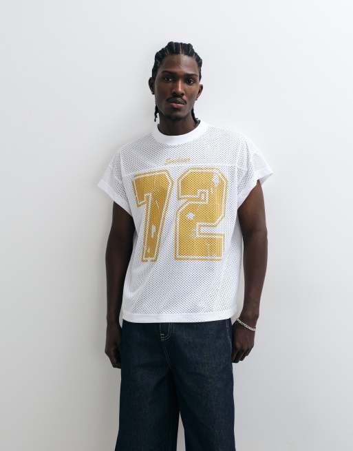 ASOS DESIGN T-shirt squadrata oversize con maniche a cappuccio e grafica 72 in tessuto a rete bianco, 4 di 5