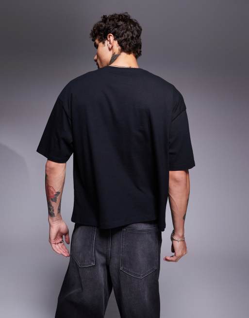 ASOS DESIGN - T-shirt squadrata oversize nera con stampa a tema Halloween sul davanti, 3 di 4