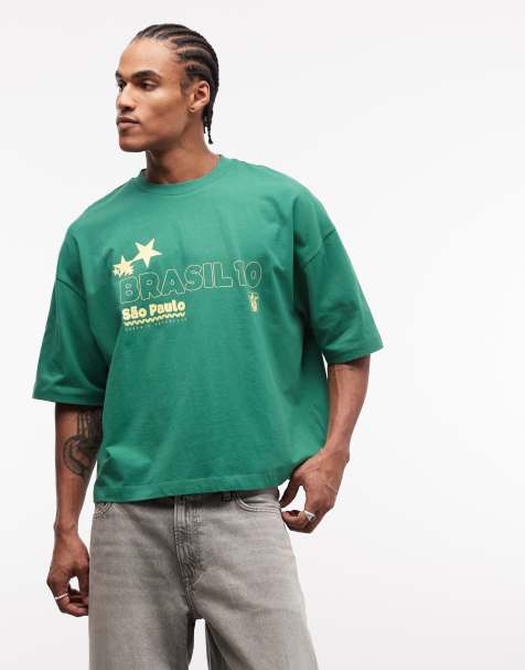 ASOS DESIGN - T-shirt squadrata oversize verde con grafica a tema calcio del Brasile - view 1