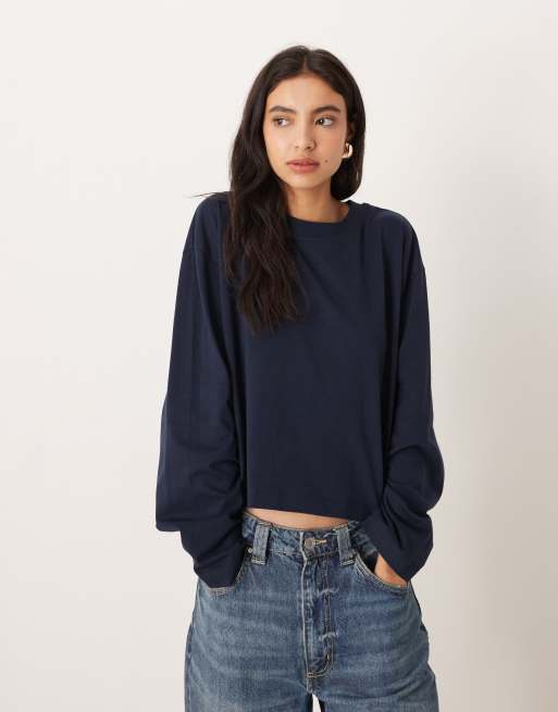 ASOS DESIGN - T-shirt squadrata taglio corto blu navy a maniche lunghe