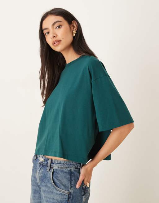 ASOS DESIGN - T-shirt squadrata taglio corto