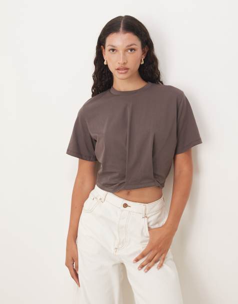 ASOS DESIGN - T-shirt taglio corto color cioccolato con dettagli raccolti - view 1