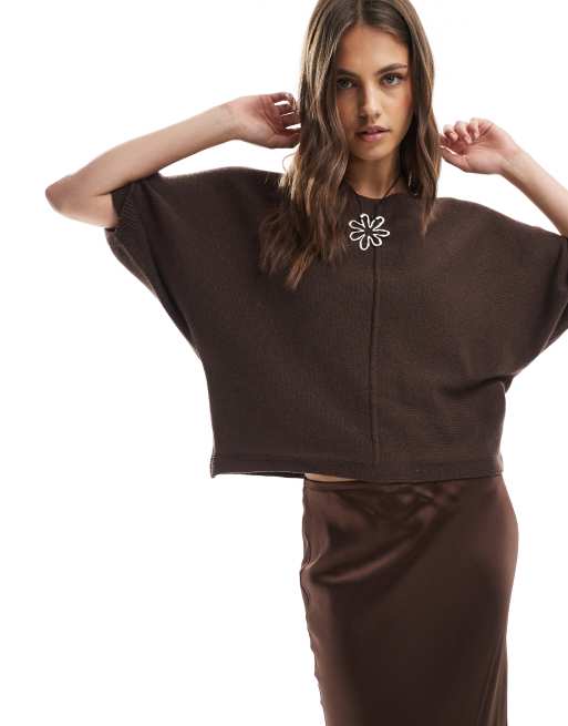 ASOS DESIGN - T-shirt vestibilità comoda in maglia color cioccolato con cuciture a vista