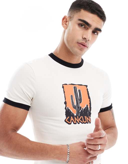 ASOS DESIGN – T-shirt w neutralnym kolorze o kroju podkreślającym sylwetkę nadrukiem na piersi