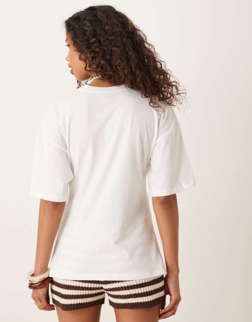 ASOS DESIGN t-shirt with cinched waist and hardware detail in white