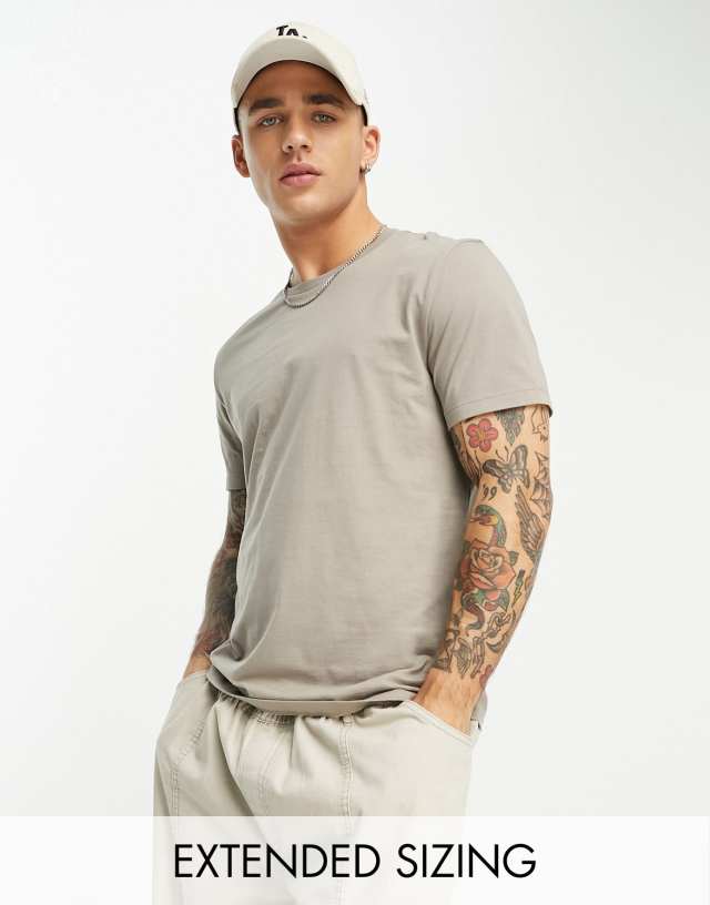 ASOS DESIGN t-shirt with crew neck in beige