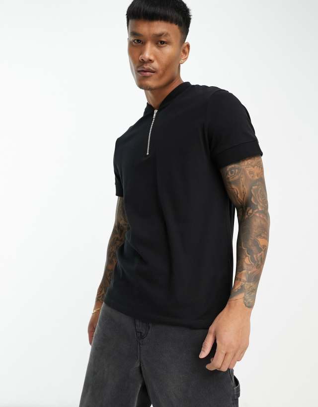 ASOS DESIGN t-shirt with half zip in black