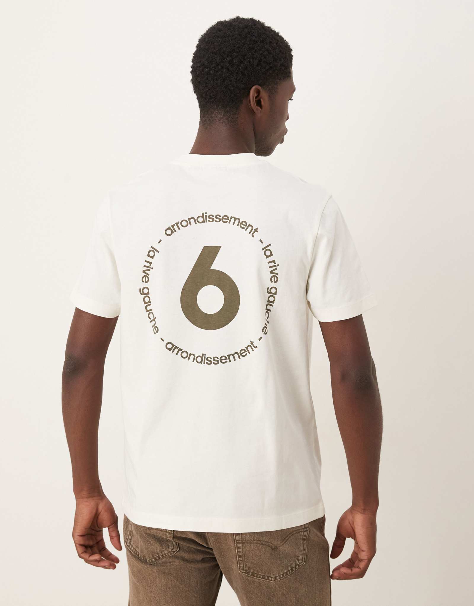 ДИЗАЙНЕРСКАЯ футболка ASOS с графическим изображением Парижа кремового цвета