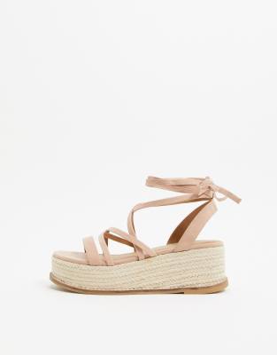 beige flatform