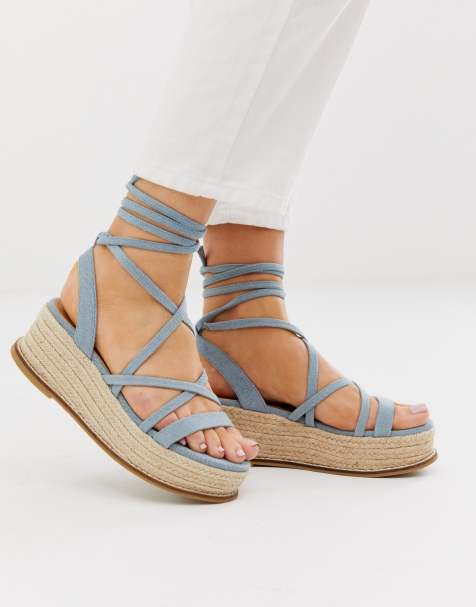 ASOS DESIGN – Tabby – Plateausandalen aus Jeansstoff