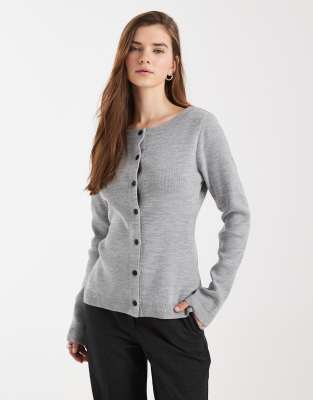 ASOS DESIGN - Taillierte Strickjacke in Grau mit U-Boot-Ausschnitt