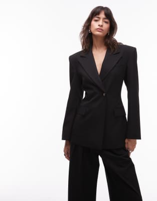 ASOS DESIGN - Taillierter Blazer in Schwarz mit hoch angesetztem Knopfverschluss
