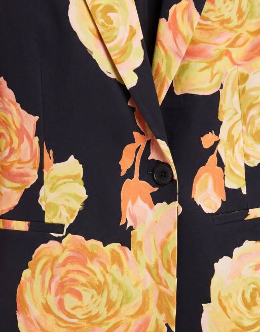 ASOS DESIGN – Taillierter Blazer mit betonter Schulterpartie und auffälligem Blumenmuster, 8 von 8