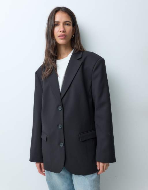 ASOS DESIGN taillierter Oversize-Blazer mit markanten Schultern in Schwarz, 1 von 4