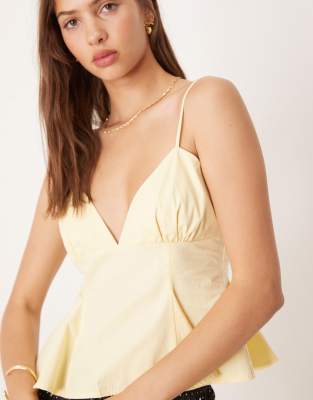 ASOS DESIGN - Tailliertes Camisole-Oberteil in Buttermilchgelb