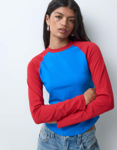 ASOS DESIGN tailliertes Langarm-T-Shirt mit Raglanärmeln in Blau und Rot - view 1