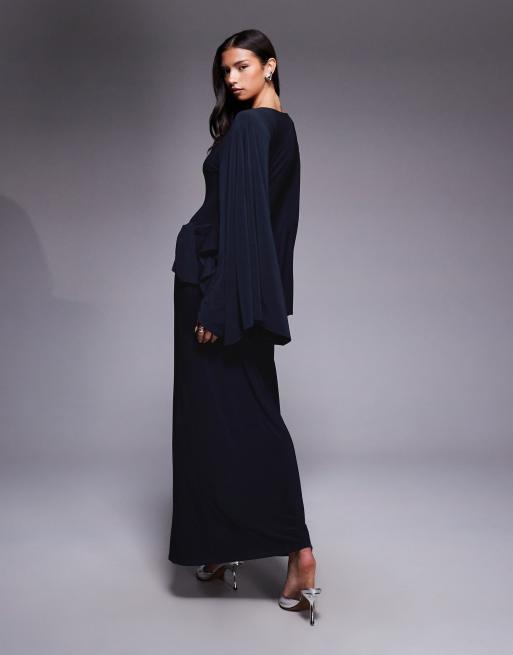 ASOS DESIGN – Tailliertes Maxikleid in Marineblau mit akzentuierten Fledermausärmeln, 3 von 4