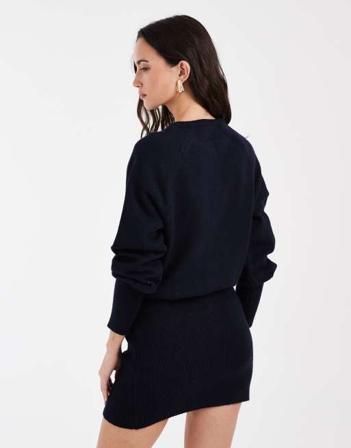 ASOS DESIGN – Tailliertes Mini-Strickkleid in Marineblau, 4 von 4